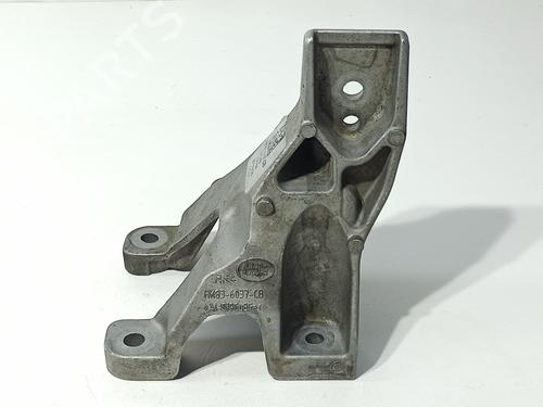 Engine mount LAND ROVER RANGE ROVER VELAR (L560) 2.0 D240 SD4 4x4 | BP29130119M89
