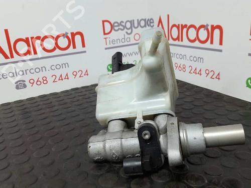 Brake master cylinder VW TIGUAN (5N_) 2.0 TDI | BP2749135M77 
