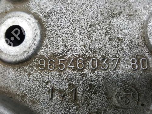 Engine mount CITROËN C5 III (RD_) 2.2 HDi (RD4HTH) | BP10263499M89