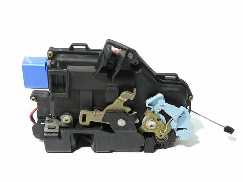 Front right lock SEAT ALTEA (5P1) 1.9 TDI | BP24378495C97 