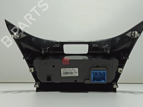 Climate control PEUGEOT 2008 I (CU_) 1.2 THP 130 / PureTech 130 | BP17079117I5 