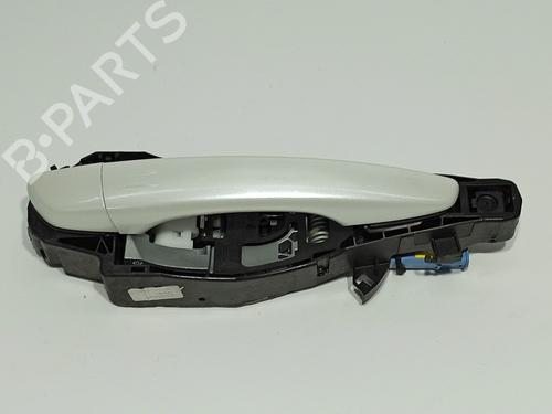 Front right exterior door handle PEUGEOT 3008 II SUV (MC_, MR_, MJ_, M4_) 1.5 BlueHDi 130 | BP27489855C129 