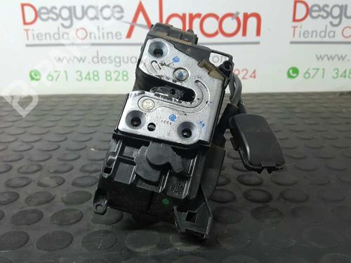 Front right lock RENAULT MEGANE III Hatchback (BZ0/1_, B3_) 1.6 16V (BZ1B, BZ1H) | BP2770751C97 