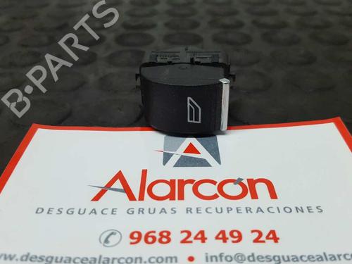 Used Left rear window switch FORD FOCUS III 1.5 TDCi (120 hp) 3675481