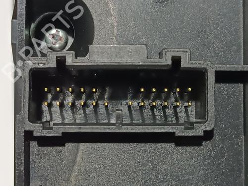 Switch LAND ROVER RANGE ROVER SPORT I (L320) 2.7 D 4x4 | BP18089705I30 