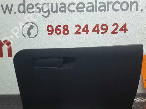 Glove box CITROËN C4 II (NC_) 1.6 BlueHDi 100 | BP2740429C95