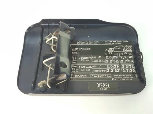 Fuel flap MERCEDES-BENZ S-CLASS (W220, V220) S 320 CDI (220.026, 220.126) | BP6871528C131 