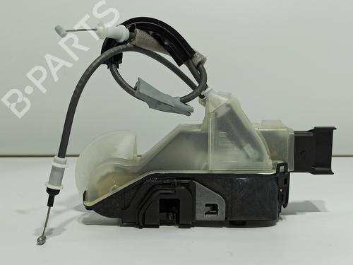 Front left lock OPEL CORSA F (P2JO) 1.5 (68) | BP13749928C98