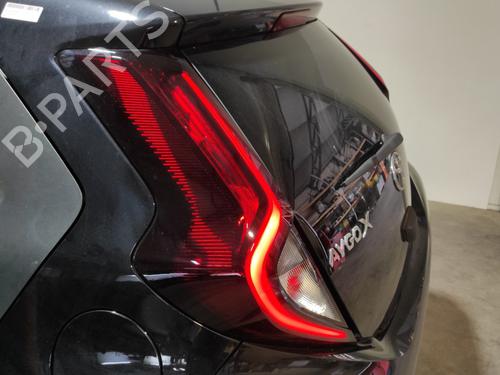 Left taillight TOYOTA AYGO X (_B7_) 1.0 VVT-i (KGB70) | BP29415440C34 