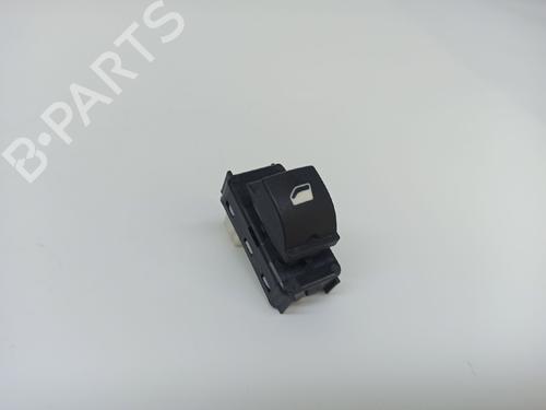 Left rear window switch PEUGEOT 208 II (UB_, UP_, UW_, UJ_) 1.5 BlueHDI 100 | BP8213127I29