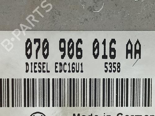Engine control unit (ECU) VW TOUAREG (7LA, 7L6, 7L7) 5.0 V10 TDI | BP13688579M57 