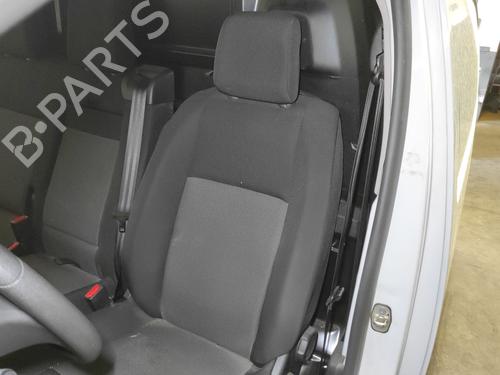 left-front-seat-peugeot-expert-van-v_-2016-35950569 main image