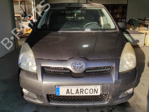 Brugte TOYOTA COROLLA Verso (ZER_, ZZE12_, R1_) 2.2 D-4D (AUR10_, AUR10R) (136 hp) 4282050