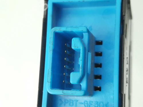 Switch LEXUS IS II (_E2_) 220d (ALE20) | BP7949912I30