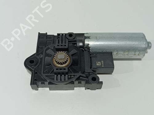 Sunroof engine MERCEDES-BENZ CLA (C118) CLA 200 d (118.312) A1779064902 | 10030663C 405829