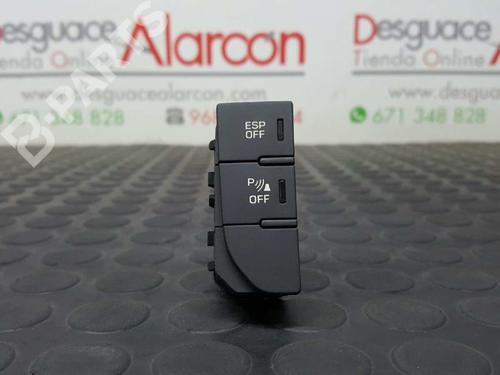 Used Switch CITROËN C5 III (RD_) 2.2 HDi (RD4HTH) (170 hp) 11386866