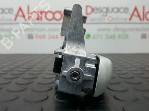 Front right exterior door handle PEUGEOT 2008 I (CU_) 1.2 THP 110 / PureTech 110 | BP2734523C129