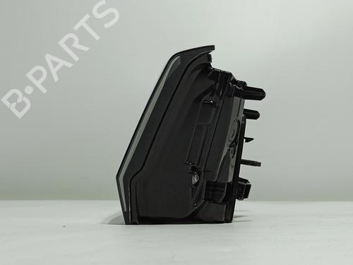 Right taillight PEUGEOT 3008 II SUV (MC_, MR_, MJ_, M4_) 1.5 BlueHDi 130 | BP17761803C35 