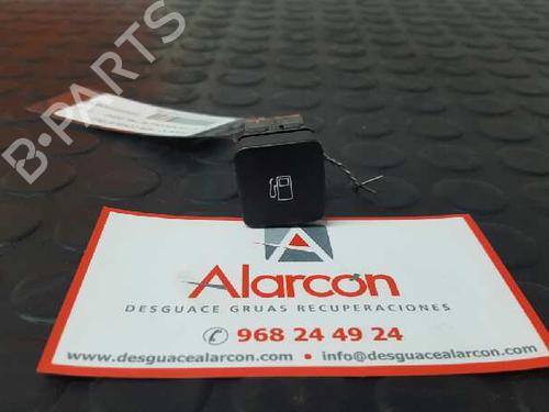 Used Switch CITROËN C4 II (NC_) 1.6 BlueHDi 100 (99 hp) 14527281