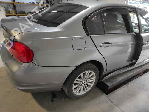 Klamka zewnętrzna drzwi przednich lewych BMW 3 (E90) 320 d | BP9247792C128 