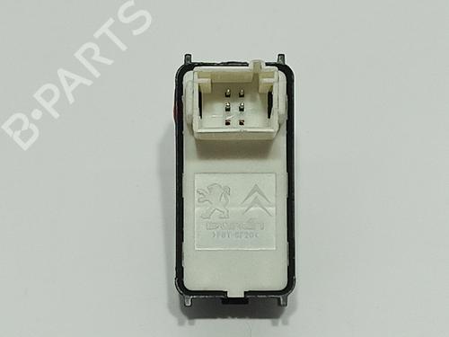 Right rear window switch PEUGEOT 2008 II (UD_, US_, UY_, UJ_, UR_, UC_) 1.5 BlueHDI 130 | BP13259994I28 