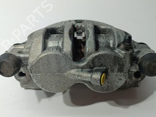 Venstre bremsekaliber foran IVECO DAILY VI Platform/Chassis 33S16, 35S16, 35C16, 40C16, 42S16, 50C16 | BP28027946M105 