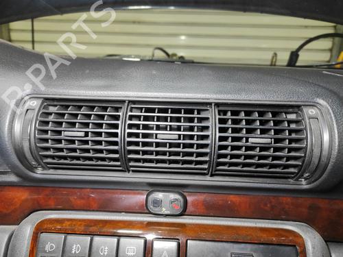 air-vent-audi-a4-b5-8d2-1994-1995-1996-1997-1998-1999-2000-2001-33963567 main image