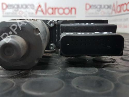 Portierruitmotor linksachter VW GOLF V (1K1) 1.9 TDI | BP2755908E23 