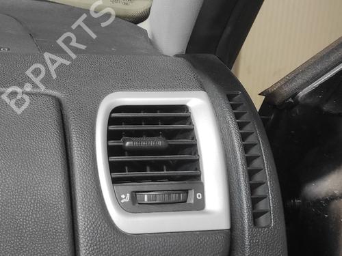 air-vent-skoda-fabia-ii-combi-545-19-tdi-2007-2008-2009-2010-2011-2012-2013-2014-21676380 main image