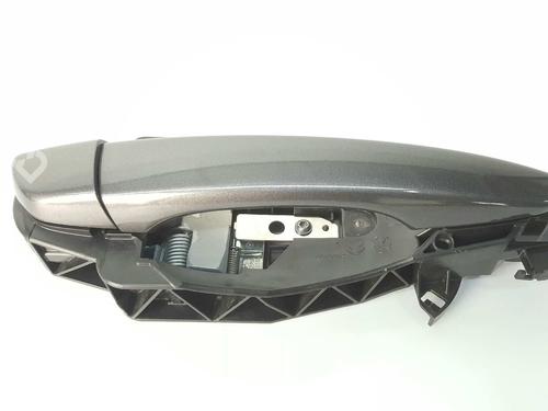 Used Rear right exterior door handle PEUGEOT 208 II (UB_, UP_, UW_, UJ_) 1.2 PureTech 100 (101 hp) 11527985