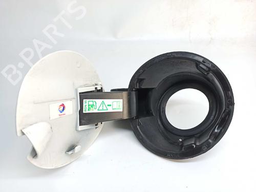Fuel flap PEUGEOT 208 I (CA_, CC_) 1.2 PureTech 82 | BP8413582C131