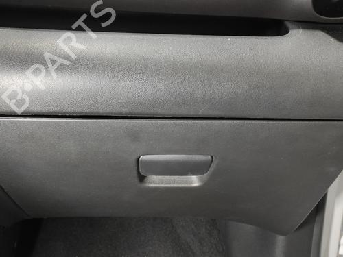 glove-box-citroen-c3-aircross-ii-2r_-2c_-12-puretech-110-2rhnzb-2rhnzw-2rhnpx-2rhnpj-2017-21546827 main image