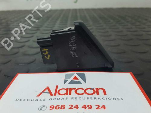 Warning switch AUDI A4 B8 (8K2) 2.0 TDI | BP6628358I22