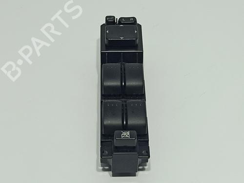 BP11144786I27 main image