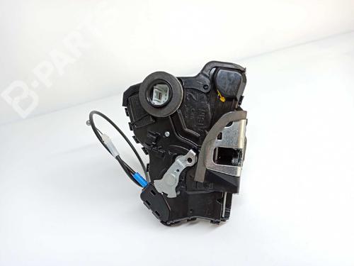Front right lock TOYOTA AURIS (_E18_) 1.2 (NRE185_, NRE185R) | BP8874441C97 