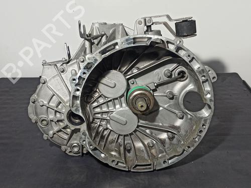 Used Gearbox INFINITI Q30 1.5 D (109 hp) 32081019