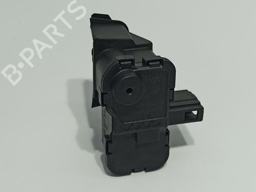 Used Fuel door actuator SKODA FABIA III Estate (NJ5) 1.0 TSI (95 hp) 14544828