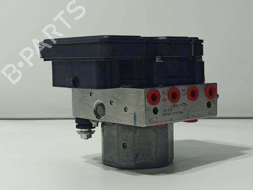 Used ABS pump NISSAN QASHQAI II (J11, J11_) 1.5 dCi (110 hp) 10977763