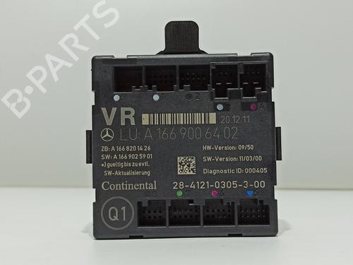 Used Comfort control module MERCEDES-BENZ B-CLASS Sports Tourer (W246, W242) B 200 CDI (246.201) (136 hp) 17574346