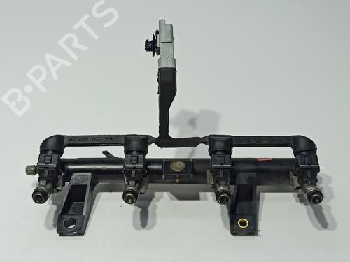 Used Injection rail PEUGEOT 307 (3A/C) 1.6 16V (109 hp) 28802722