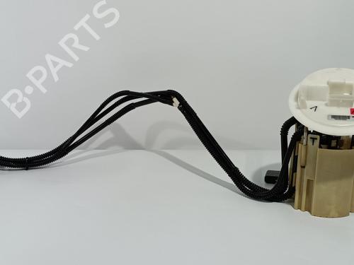 Used Fuel pump MERCEDES-BENZ C-CLASS (W204) C 220 CDI (204.008) (170 hp) 10734329