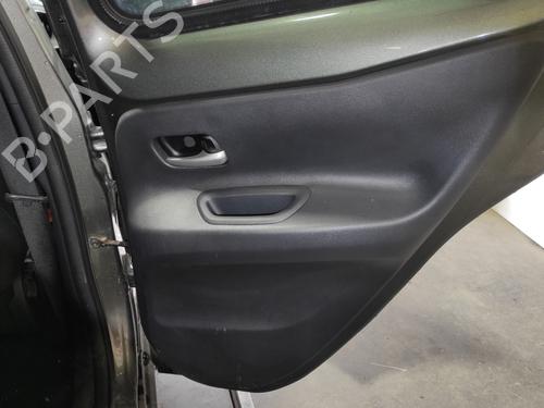 bageste-hjre-bekldning-toyota-aygo-x-_b7_-2022-29415418 main image