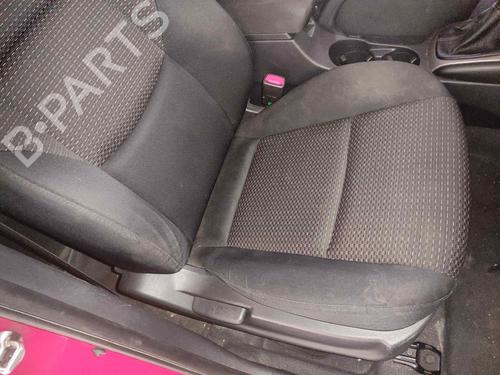 Right front seat HYUNDAI i30 (FD) 1.4 | BP9514021C16