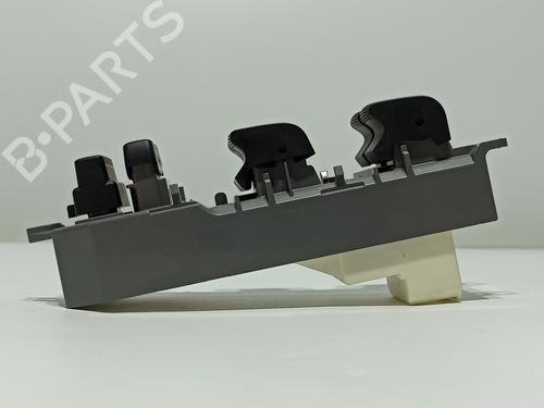 Left front window switch TOYOTA YARIS (_P13_) 1.5 (NSP131_) | BP17861685I27