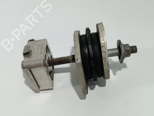 Support VOLVO V90 II Estate (235) D4 AWD | BP17687487C155