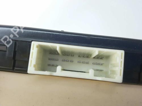 Fuse box TOYOTA AURIS Estate (_E18_) 1.8 Hybrid (ZWE186_, ZWE186R, ZWE186H) | BP6557633E1