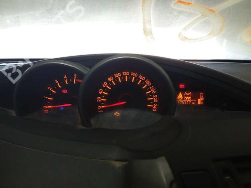 Used Instrument cluster TOYOTA COROLLA Verso (ZER_, ZZE12_, R1_) 2.0 D-4D (CUR10_, CUR10R) (116 hp) 3199267