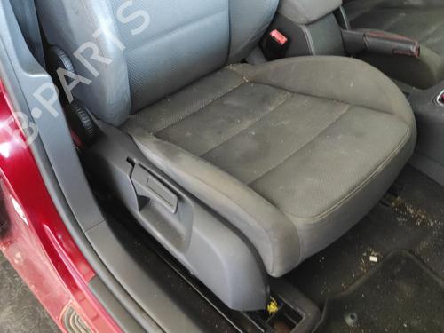 Right front seat VW GOLF V (1K1) 2.0 TDI 16V | BP36993040C16 - Image 2