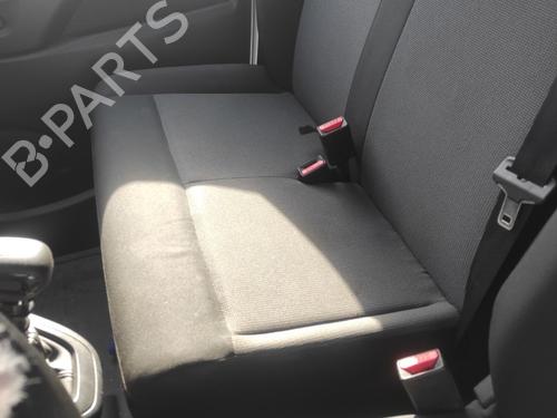 Right front seat PEUGEOT EXPERT Van (V_) 1.5 BlueHDi 100 BP21583850C16