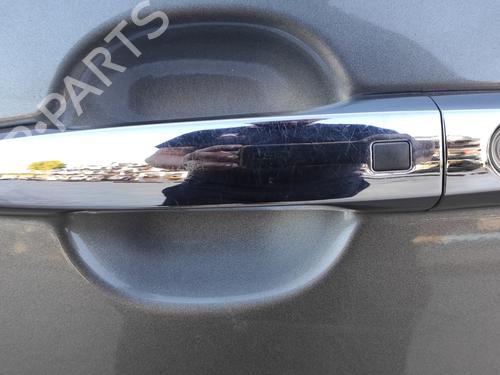 front-left-exterior-door-handle-kia-sorento-ii-xm-22-crdi-4wd-2009-2010-2011-2012-2013-2014-2015-2016-20088030 main image